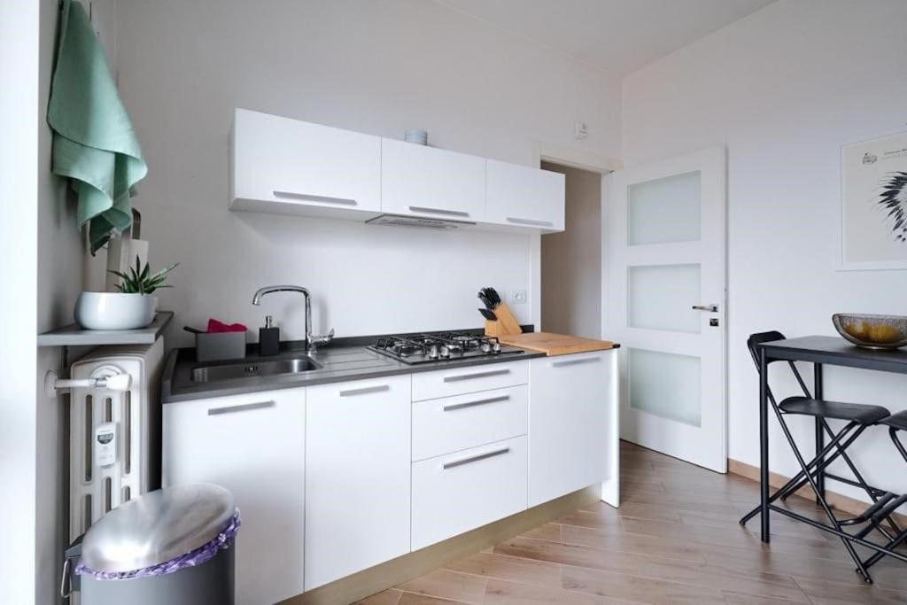 Lux 180Sqm Flat - Entire Last Floor Milan Luaran gambar