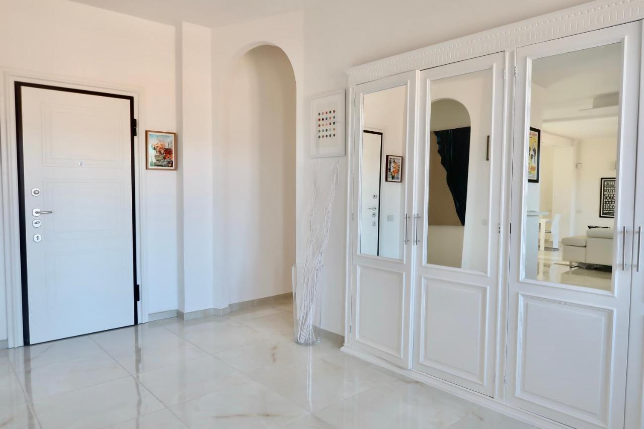Lux 180Sqm Flat - Entire Last Floor Milan Luaran gambar