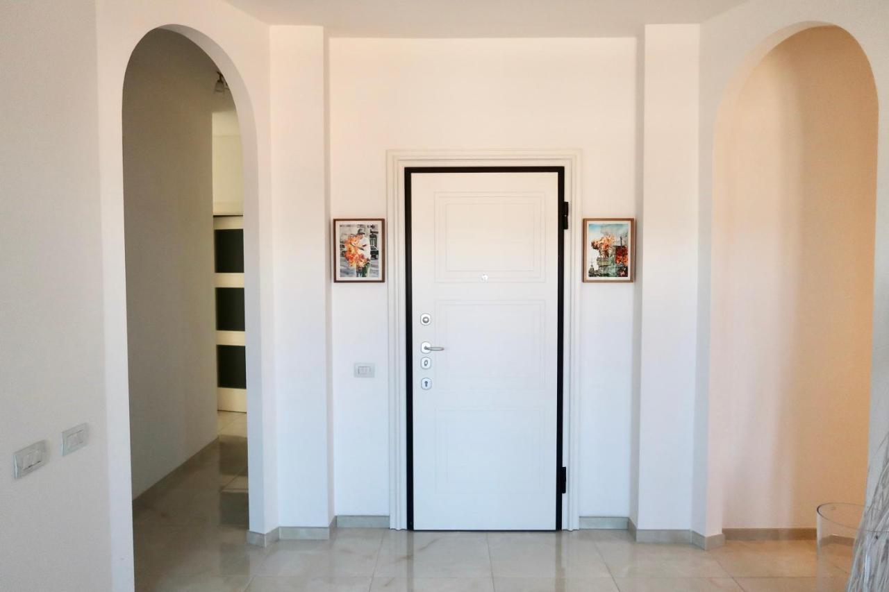 Lux 180Sqm Flat - Entire Last Floor Milan Luaran gambar